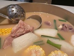 -肥仔文澳门猪骨煲(南京西路店)