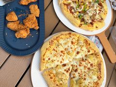 -必胜客(上海华谊新所店)