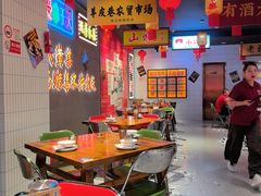 -黄弟大排档·湖南菜·小龙虾·小海鲜(凯旋北路店)