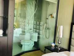 -昆明朗威酒店(昆明站火车站双桥夜市风情街店)