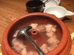 -云海肴·汽锅鸡·云南菜(天山百盛优客店)