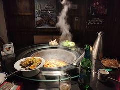-挂旗柴锅鸡(蚌山区嘉年华店)