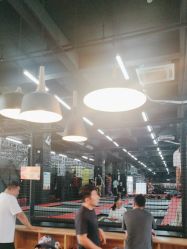 -零重力蹦床空间·滑梯·海洋球·团建(奥特莱斯店)