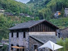 -MOJ coffee(瓯海泽雅水碓坑店)