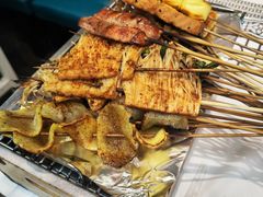 -云晓光头烧烤吧(德平路店)