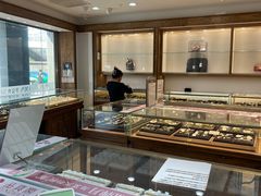 -品真阁华夏典当行(四通桥店)