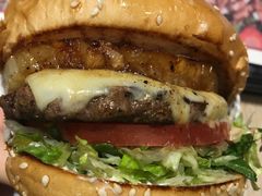 -The Habit Burger Grill 哈比特汉堡(爱琴海店)