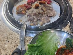 -姜胖胖韩式自助烤肉(光明万达店)