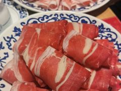 东镇肥牛-东镇老火锅(长春路首店)