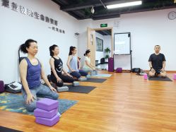 -兴亚瑜伽20年老馆