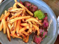 -ROAST coffee & eatery