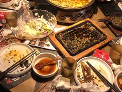 -吞鱼兽麻辣烤鱼(万达店)