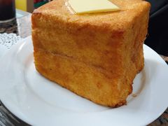 厚多士-新鸿发咖啡美食