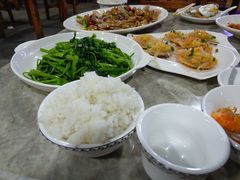 -四川小胡子海鲜(丁村万人海鲜广场店)