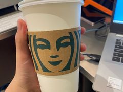 -星巴克臻选(上海中环广场2F店)