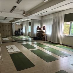 -归位瑜伽＆普拉提馆