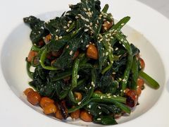 -峨嵋小镇·川菜(勒泰中心店)