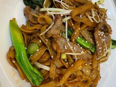 干炒牛河-广州酒家(昌岗地铁站店)