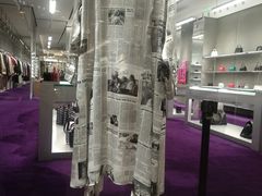 -BALENCIAGA(德基广场店)