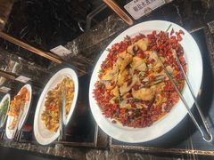 -黑金·寻焰自助百汇(中街店)