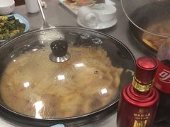 -屯老二农家铁锅炖·行业领军者(梅江店)