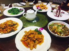 -牟传仁饭庄(星海店)