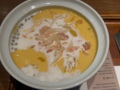 -RUXU入续糖水铺与包(卓悦中心店)
