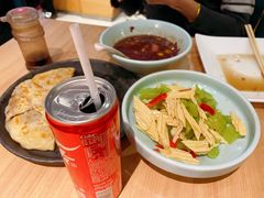 -宏状元现熬粥·京味菜(三里河店)