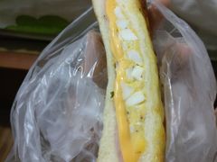 -巴黎贝甜(大宁国际商业广场店)