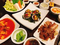 -萨拉伯尔(燕莎友谊商城店)