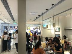 大堂-喜茶(佛山岭南站店)