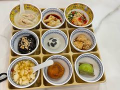 九宫格-龙抄手(春熙路总店)