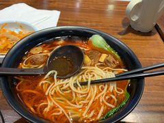 -李先生牛肉面大王(济南火车站候车室店)