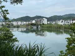 -婺源月亮湾