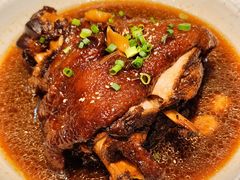 -老码头黑皮肘子锅包肉(文政街店)
