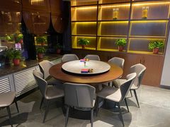-漫月小海鲜酒馆(麦凯乐店)