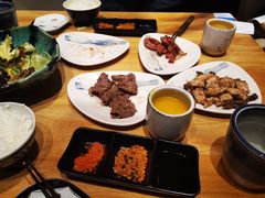 -一井烧肉·活鳗·寿司(望京SOHO店)