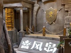 -暴风岛沉浸式体验馆(百联世纪店)