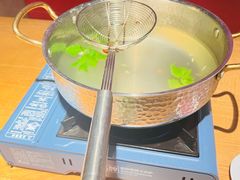 -牛满溢·自助潮汕鲜牛肉火锅(龙汇路店)