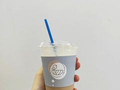 浮岛冰甜酒-Oasis coffee燕谷咖啡(公信店)