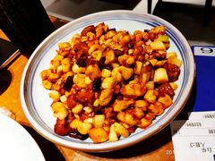 宫保鸡丁杏鲍菇-95号酱骨·一块豆腐(展春园西路店)