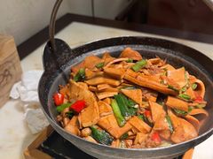 -金佬馆·川菜bistro(芜湖镜湖万达店)