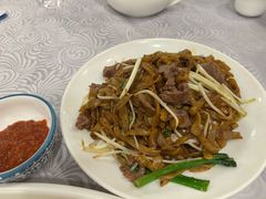 干炒牛河-粤·向群饭店(龙津东路总店)