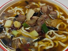 -陕西特色牛肉面