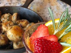 香煎火腿小蘑菇-BROWNSTONE布朗石西班牙餐厅(富城店)