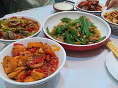 -独一佳老胡湘菜馆(矿山路店)