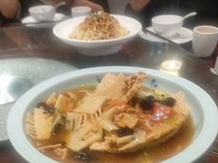 -万重锦·人文川菜馆(骡马市店)