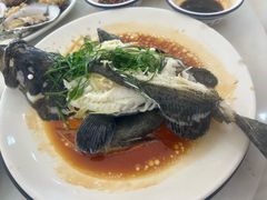 -覃记海鲜美食餐厅