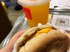 -麦当劳(华融店)