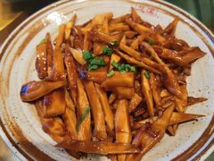 油焖鲜笋-兰溪小馆(首经贸店)